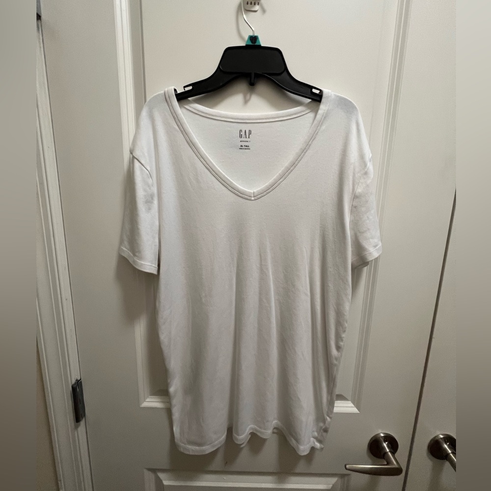GAP Womens WHITE XL Tall V neck modern T GOOD CONDITION